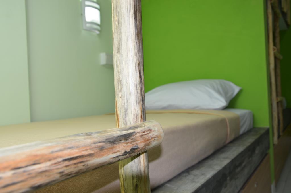 The Eco-Living Hostel Denpasar  Ruang foto